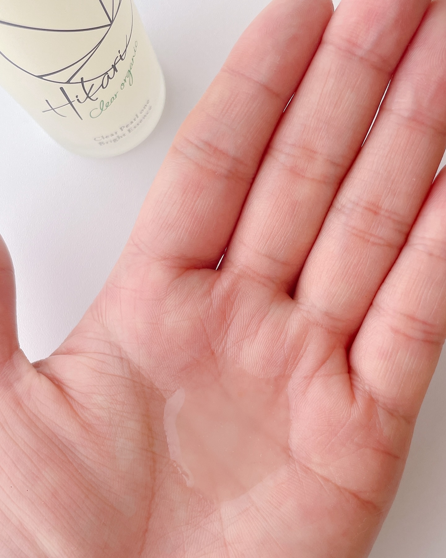 クリアパールワン ブライトエッセンス/HIKARI CLEAR オーガニック/美容液を使ったクチコミ（3枚目）