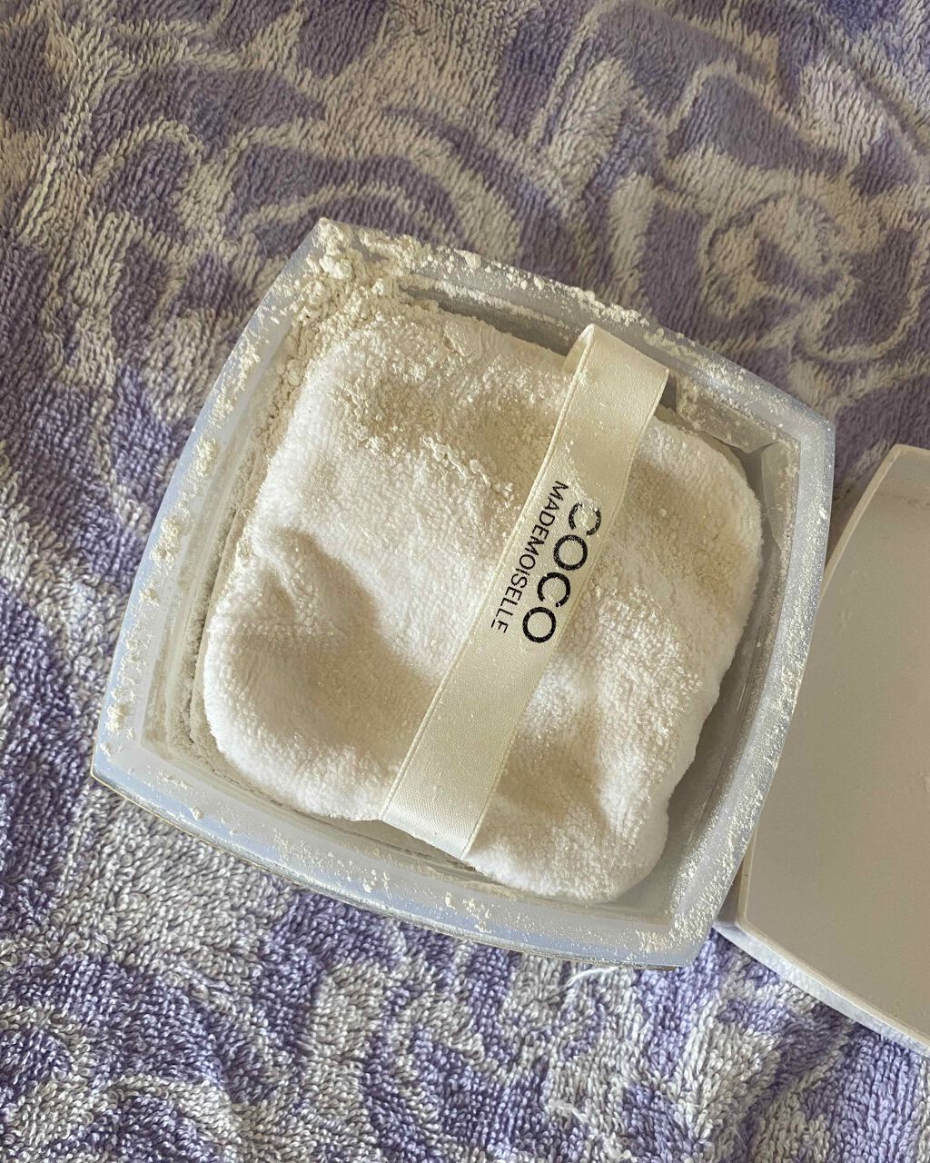 海 CHANEL ココ マドモアゼル フレッシュボディパウダー 142g 未 海 CHANEL ココ マドモアゼル フレッシュボディパウダー 142g 未