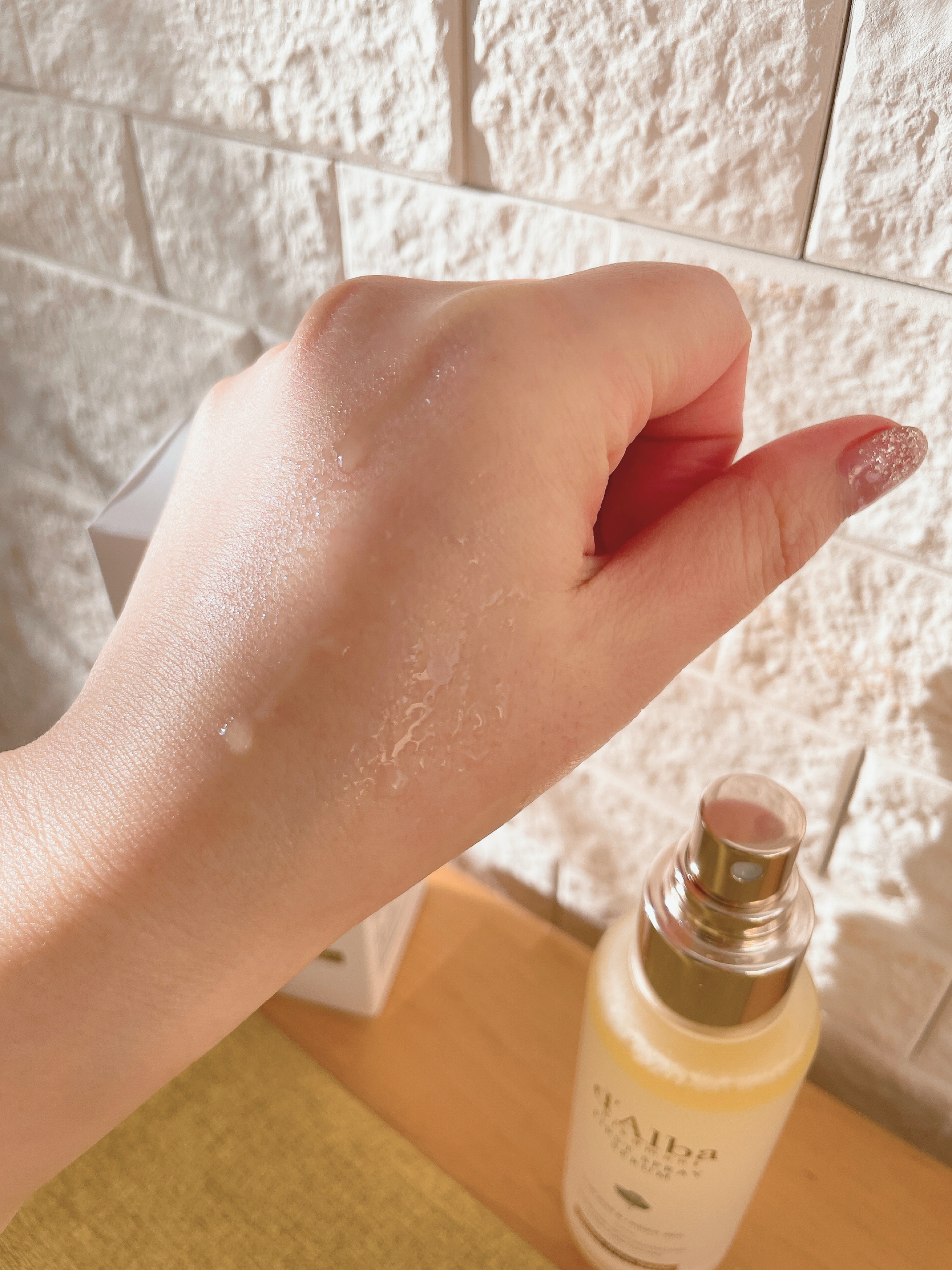 ダルバ ホワイトトリュフファーストスプレーセラム/ダルバ/ミスト状化粧水を使ったクチコミ（3枚目）