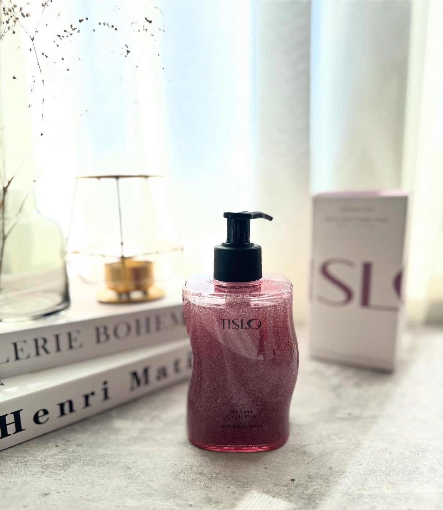 スクラブボディウォッシュ ピオニー&ピーチレインボー/TISLO/ボディソープを使ったクチコミ(1枚目)