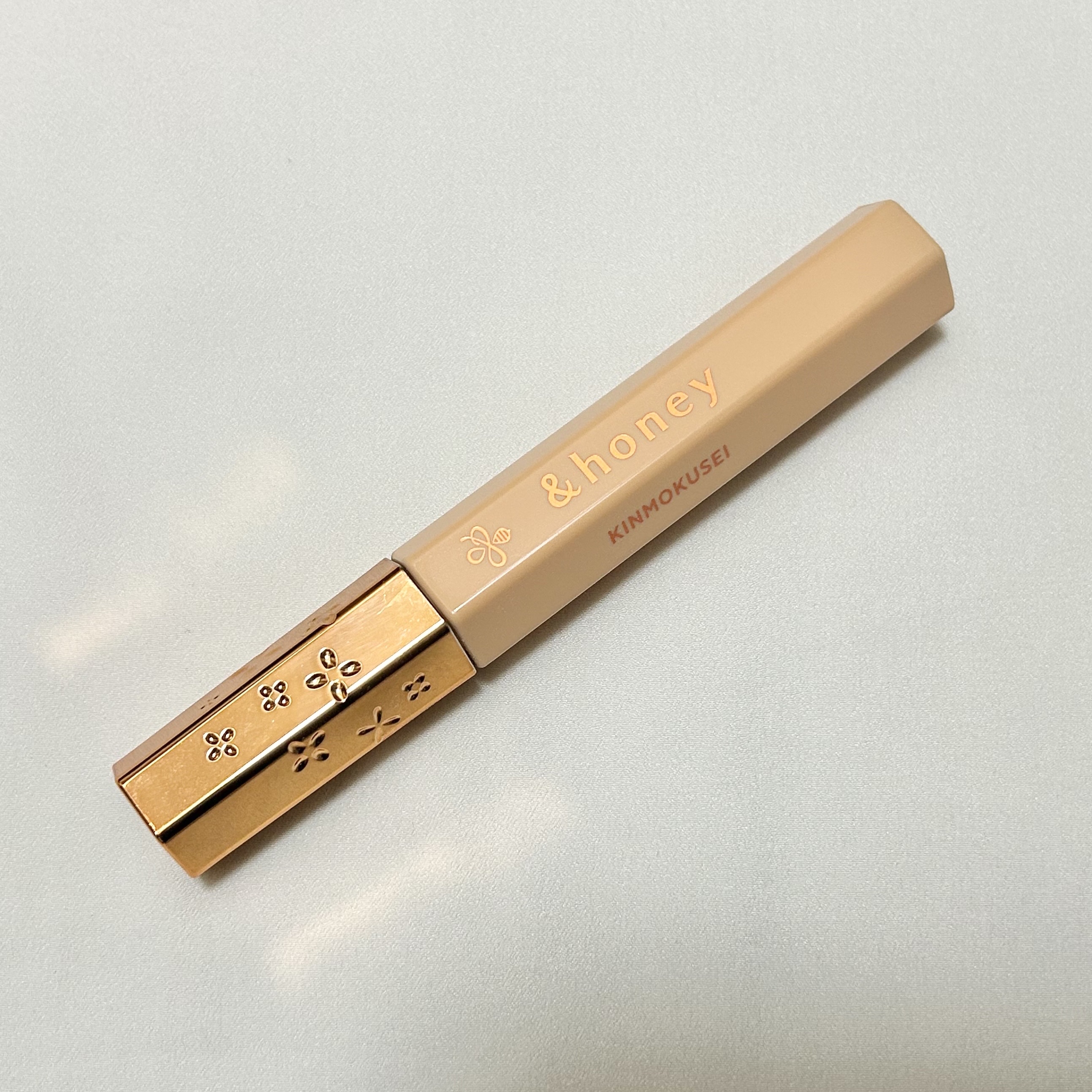 アンドハニー キンモクセイ マトメイク スティック4.0/&honey/ヘアジェルを使ったクチコミ（1枚目）