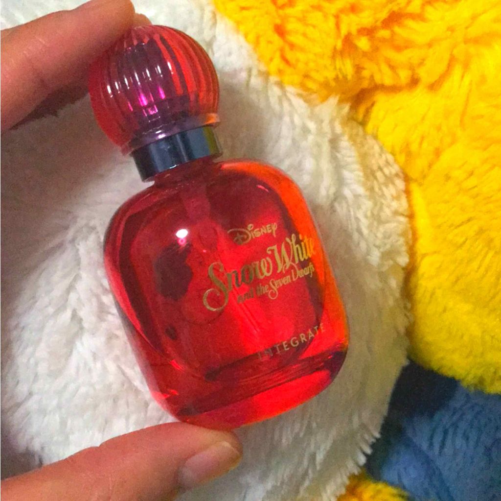 オーデトワレ　白雪姫/東京ディズニーリゾート/香水(レディース)を使ったクチコミ（2枚目）
