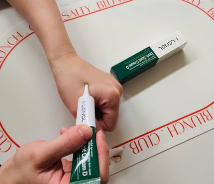 アイレノール クマクリーム/IRENOL/アイケア・アイクリームを使ったクチコミ(2枚目)