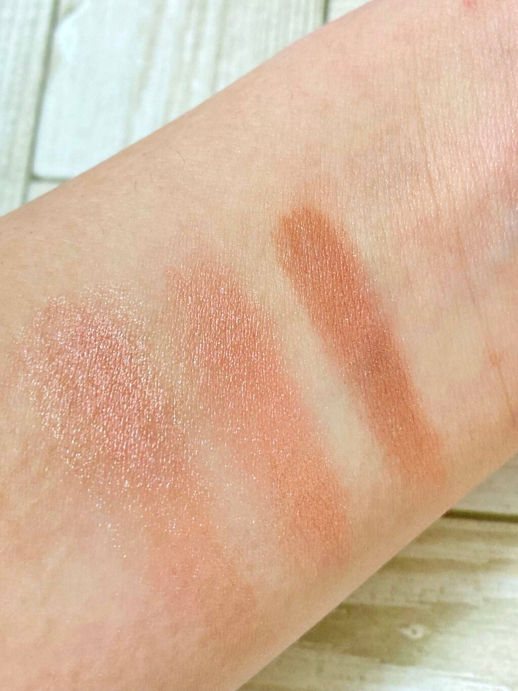 トーンアップアイシャドウ/CEZANNE/アイシャドウパレットを使ったクチコミ(4枚目)