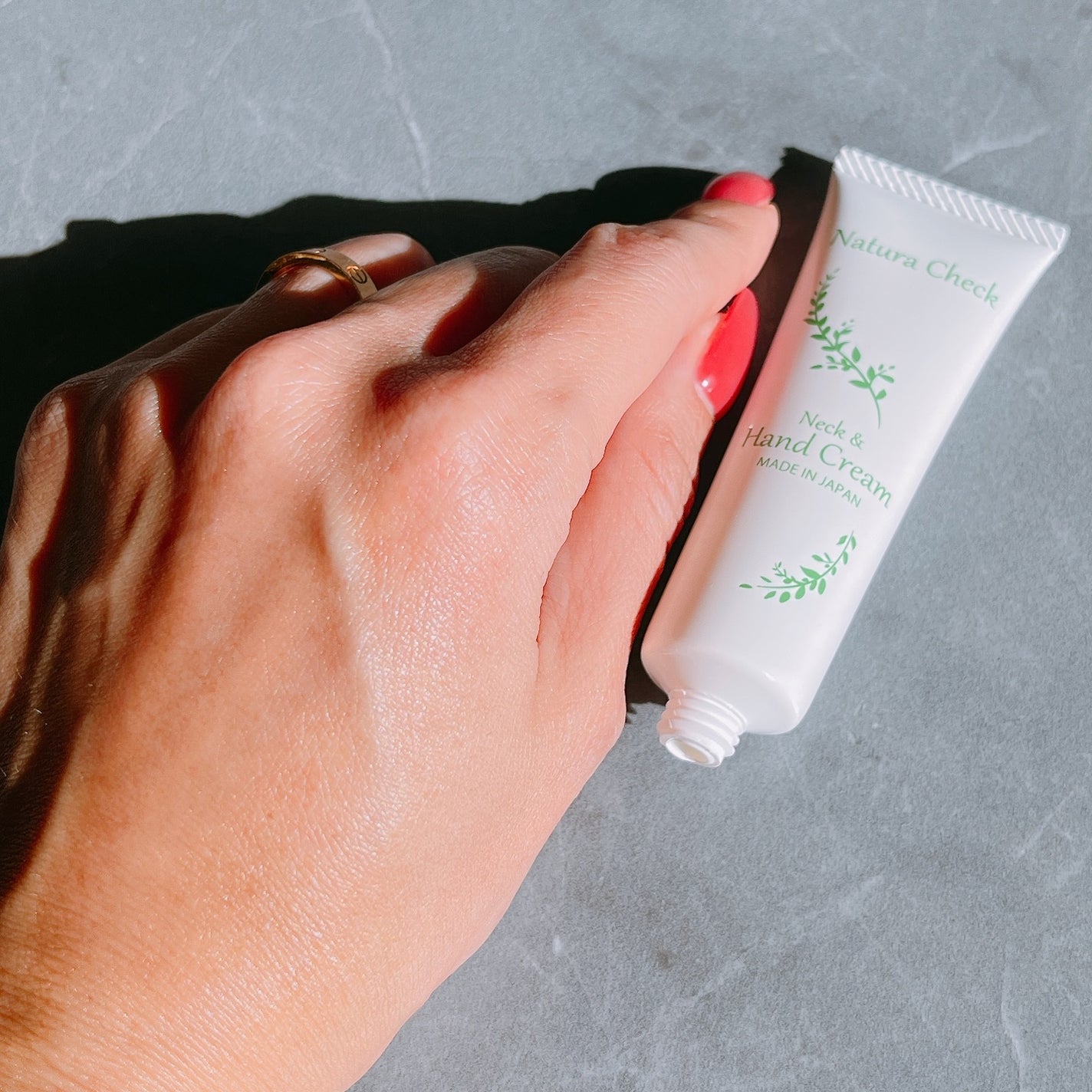 ネック&ハンドクリーム/Natura Check/ネック・デコルテケアを使ったクチコミ(4枚目)