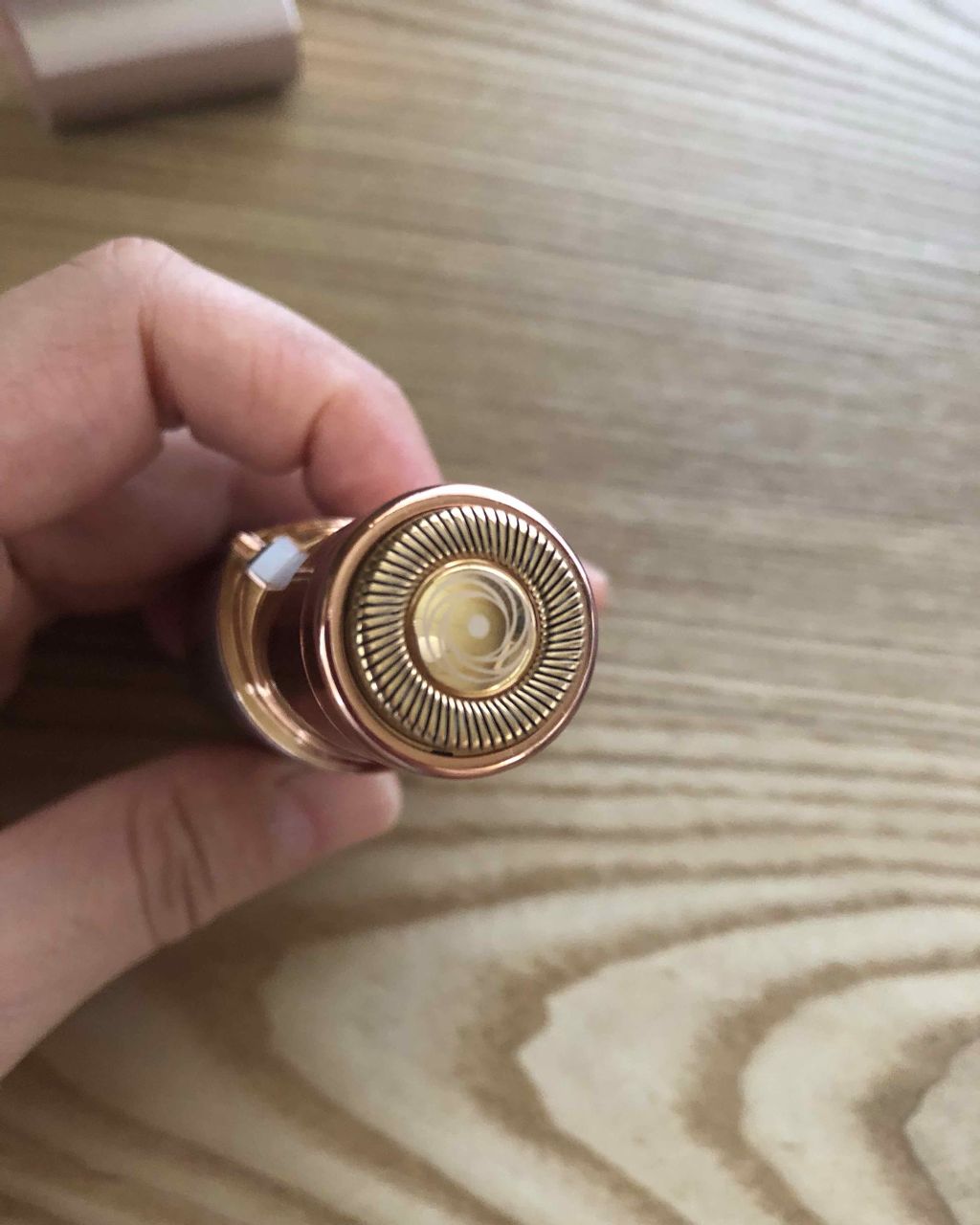 FLAWLESS レディースシェーバー/FLAWLESS/シェーバーを使ったクチコミ（3枚目）