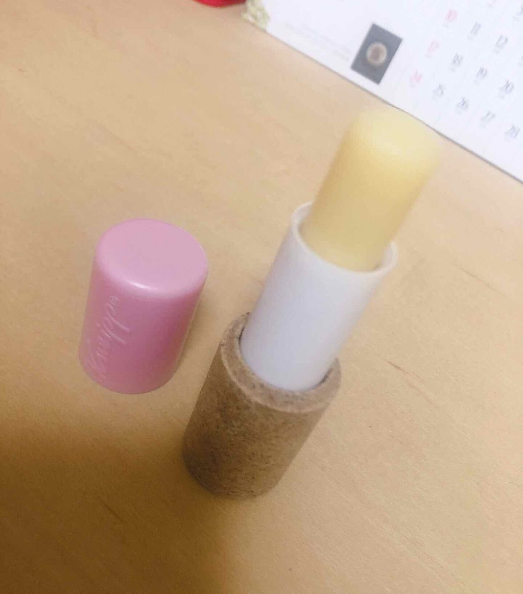 オーガニック リップバーム スイートアーモンドの香り/クナイプ/リップケアを使ったクチコミ（3枚目）