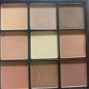 UR GLAM　BLOOMING EYE COLOR PALETTE/U R GLAM/パウダーアイシャドウを使ったクチコミ（2枚目）