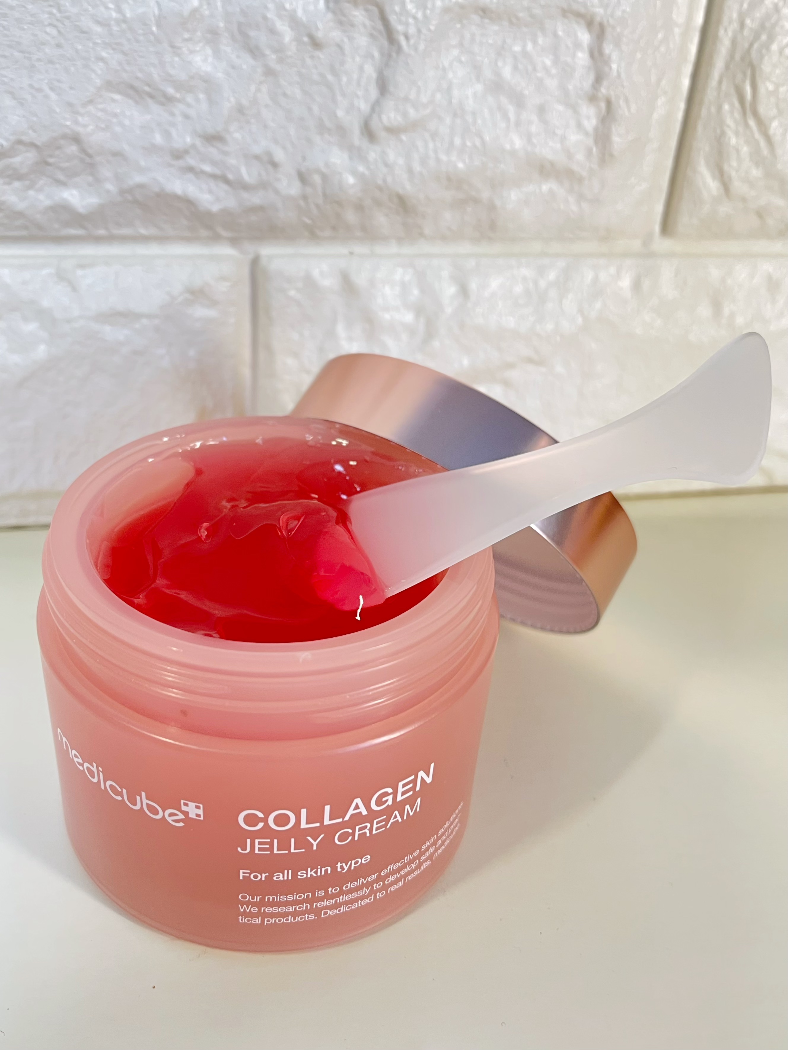 コラーゲン ジェル クリーム/MEDICUBE/フェイスクリームを使ったクチコミ（2枚目）