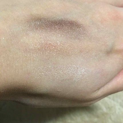 トーンアップアイシャドウ/CEZANNE/アイシャドウパレットを使ったクチコミ(2枚目)