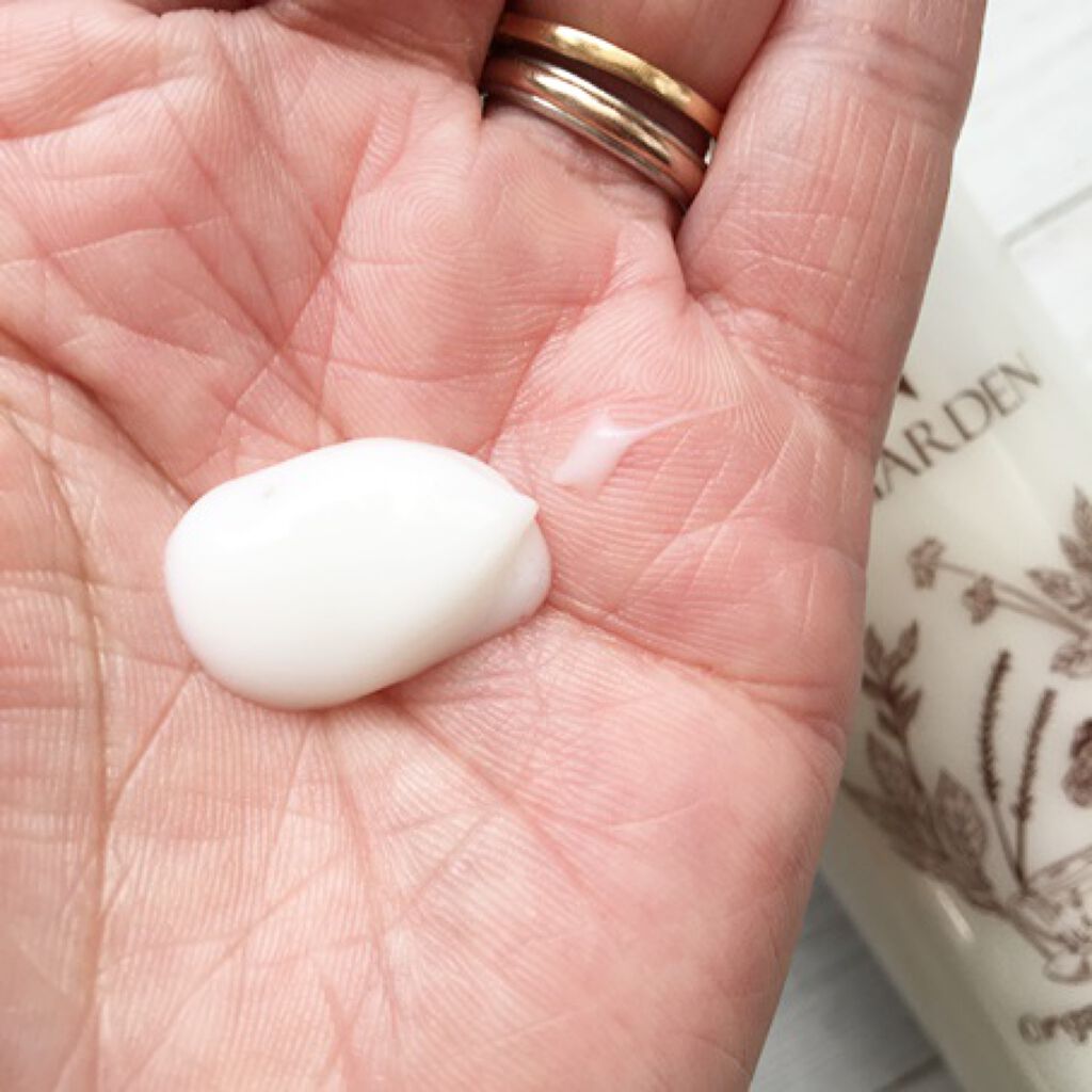 ハーバニエンス シャンプー・コンディショナー(シトラス＆ラベンダー)/HERBANIENCE/市販シャンプーを使ったクチコミ（3枚目）