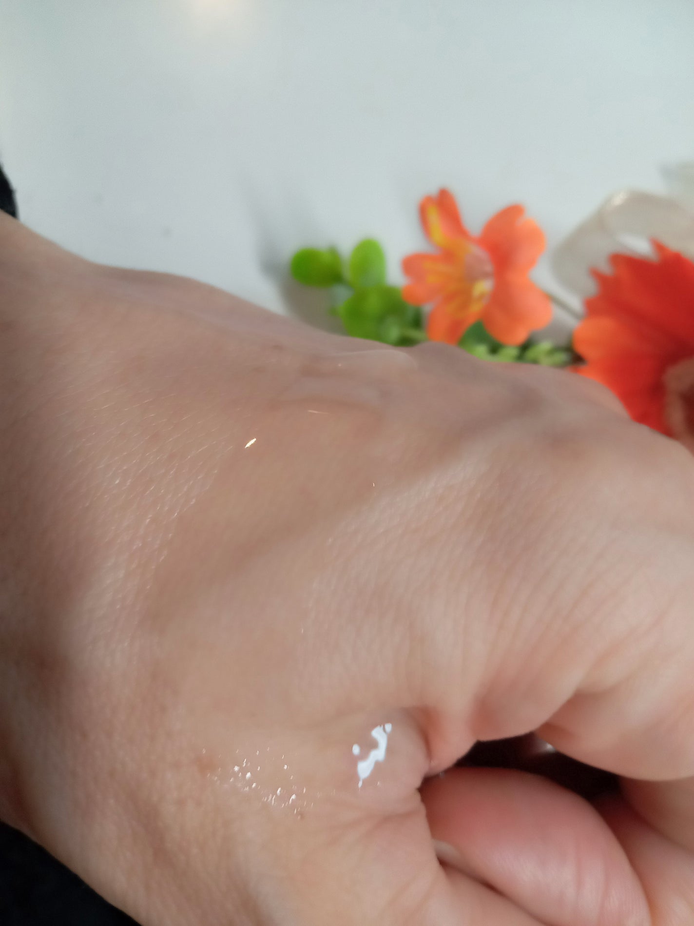 エッセンシャル プレミアム ウォータートリートメント ナチュラルモイスト/エッセンシャル/アウトバストリートメントを使ったクチコミ(3枚目)