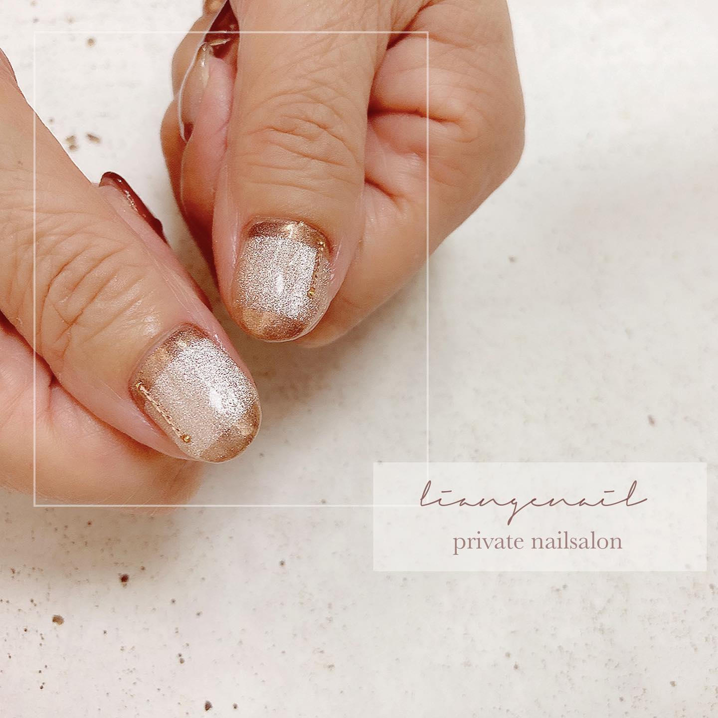 #リアンジェネイル,#柏ネイル,#ネイル,#ギャラクシーネイル,#マグネットネイル,#ミラーネイル,#秋ネイル,#親指ネイルのネイルデザイン