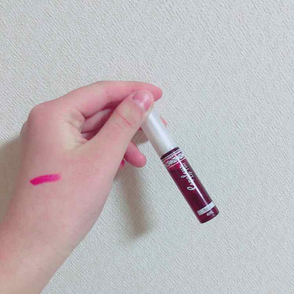 モイストピュアカラーリップ/ニベア/リップクリームを使ったクチコミ（2枚目）