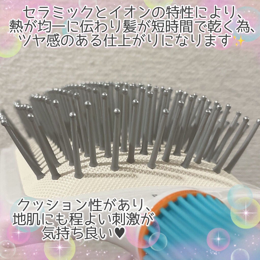 セラミックパドルブラシ/モロッカンオイル/頭皮ケアを使ったクチコミ(2枚目)