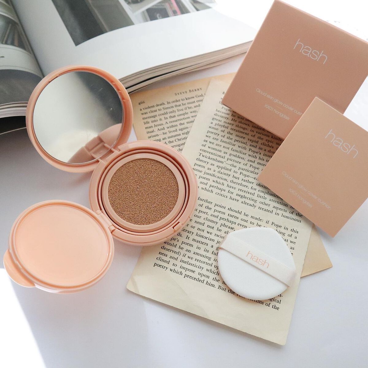 mii* on LIPS 「#hashcloudSKINGLOWCOVERCUS..」(1枚目)