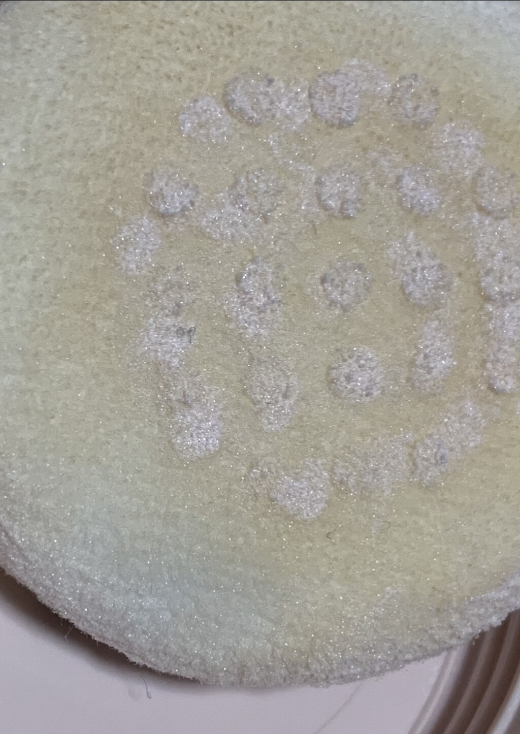 フェイスパウダー 01 blissful lavender/DECORTÉ/ルースパウダーを使ったクチコミ（2枚目）