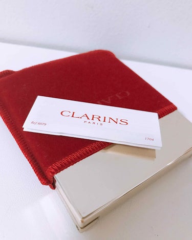 CLARINS フォーカラー アイパレットのクチコミ「初のデパコス!!!!!!!!!!!!!!!!!!!

元美容部員和田さんのある動画にて気になり.....」（1枚目）