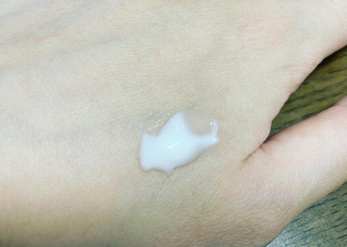 mike-maru on LIPS 「ベネフィーククリアバウンスクリームフローラルな香りに包まれなが..」(4枚目)