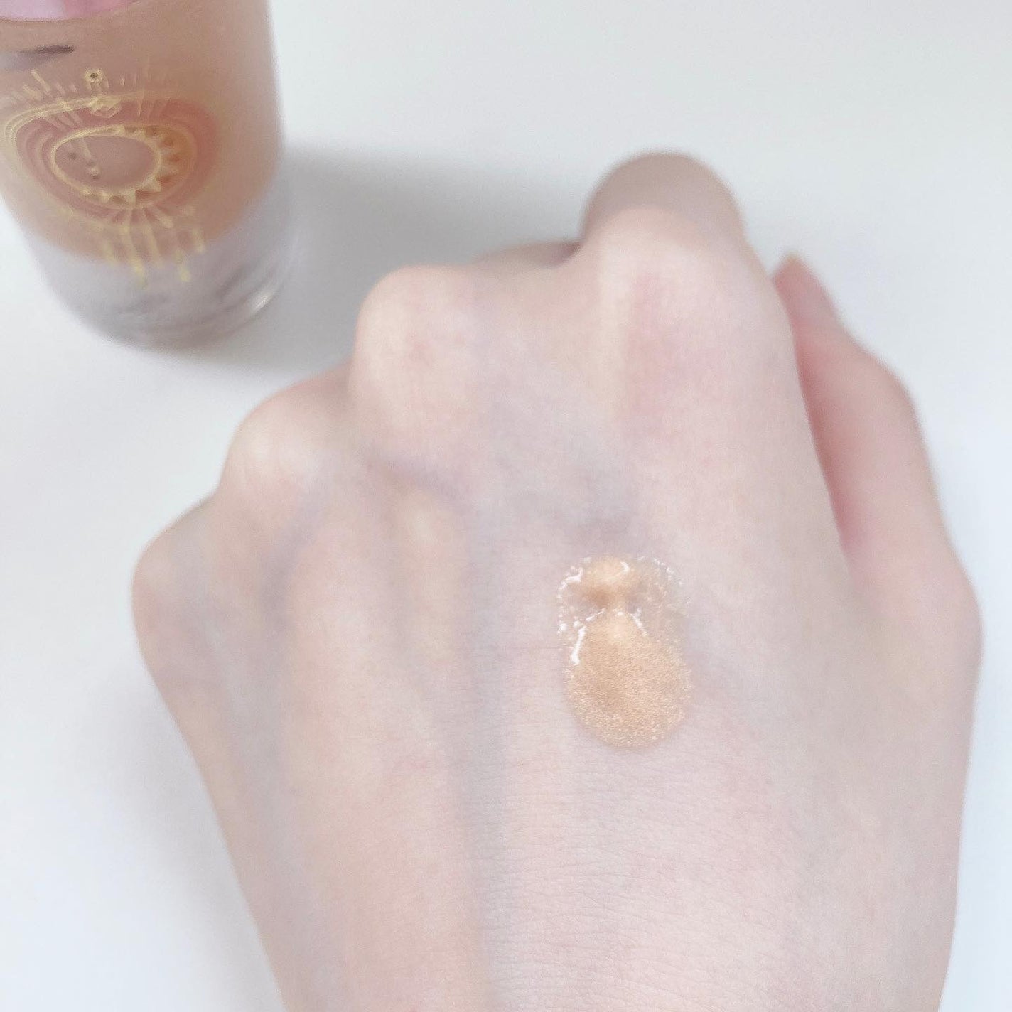 コラーゲンモイスチャースキンベース/illuN/化粧下地を使ったクチコミ(3枚目)