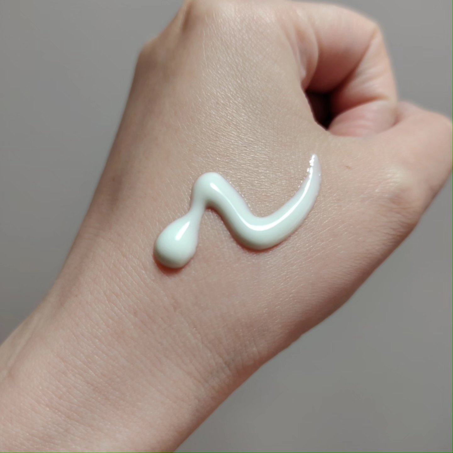 シカカーミングサンセラム/TOCOBO/日焼け止めクリームを使ったクチコミ（3枚目）