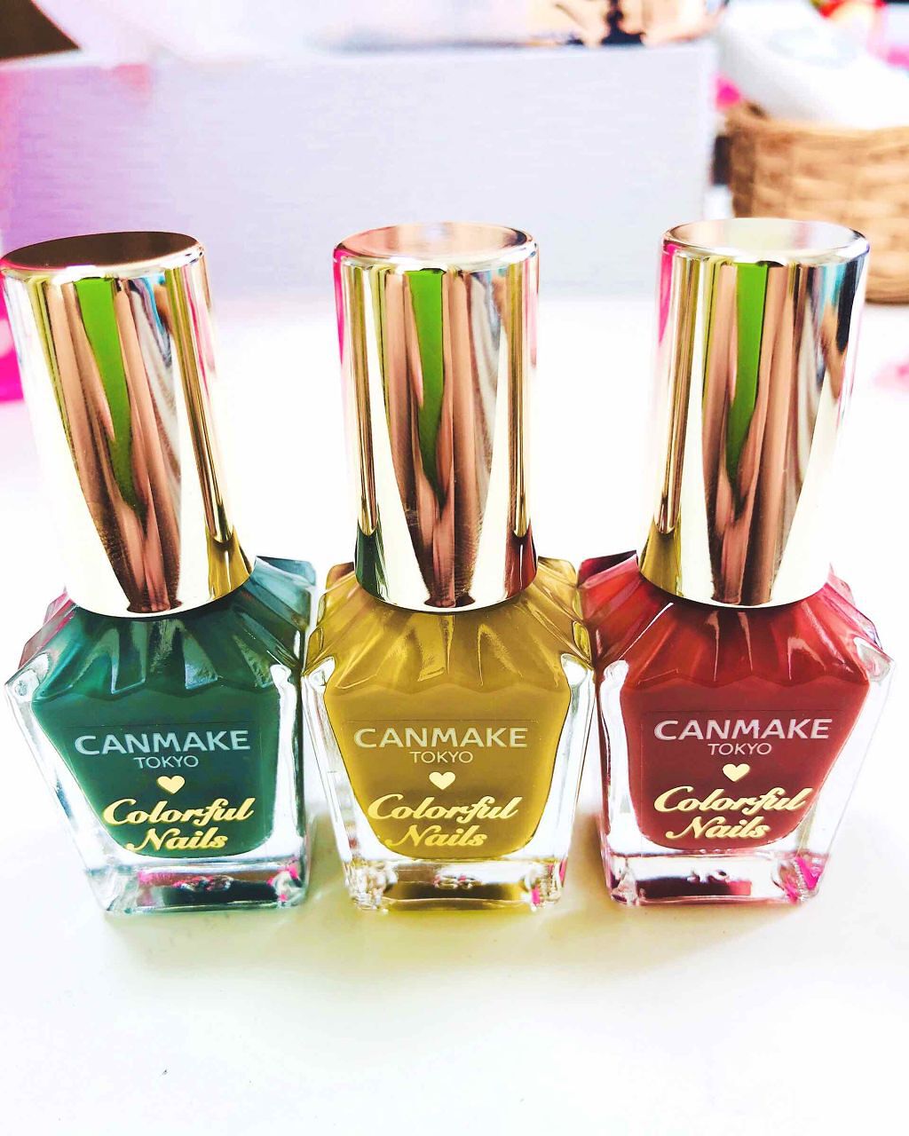 真穂 on LIPS 「#キャンメイク#カラフルネイルズ左からN12N13N14N13..」(1枚目)