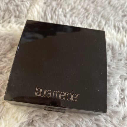 マットラディアンス ベイクドパウダー ハイライト01/ローラ メルシエ/パウダーハイライトを使ったクチコミ(1枚目)