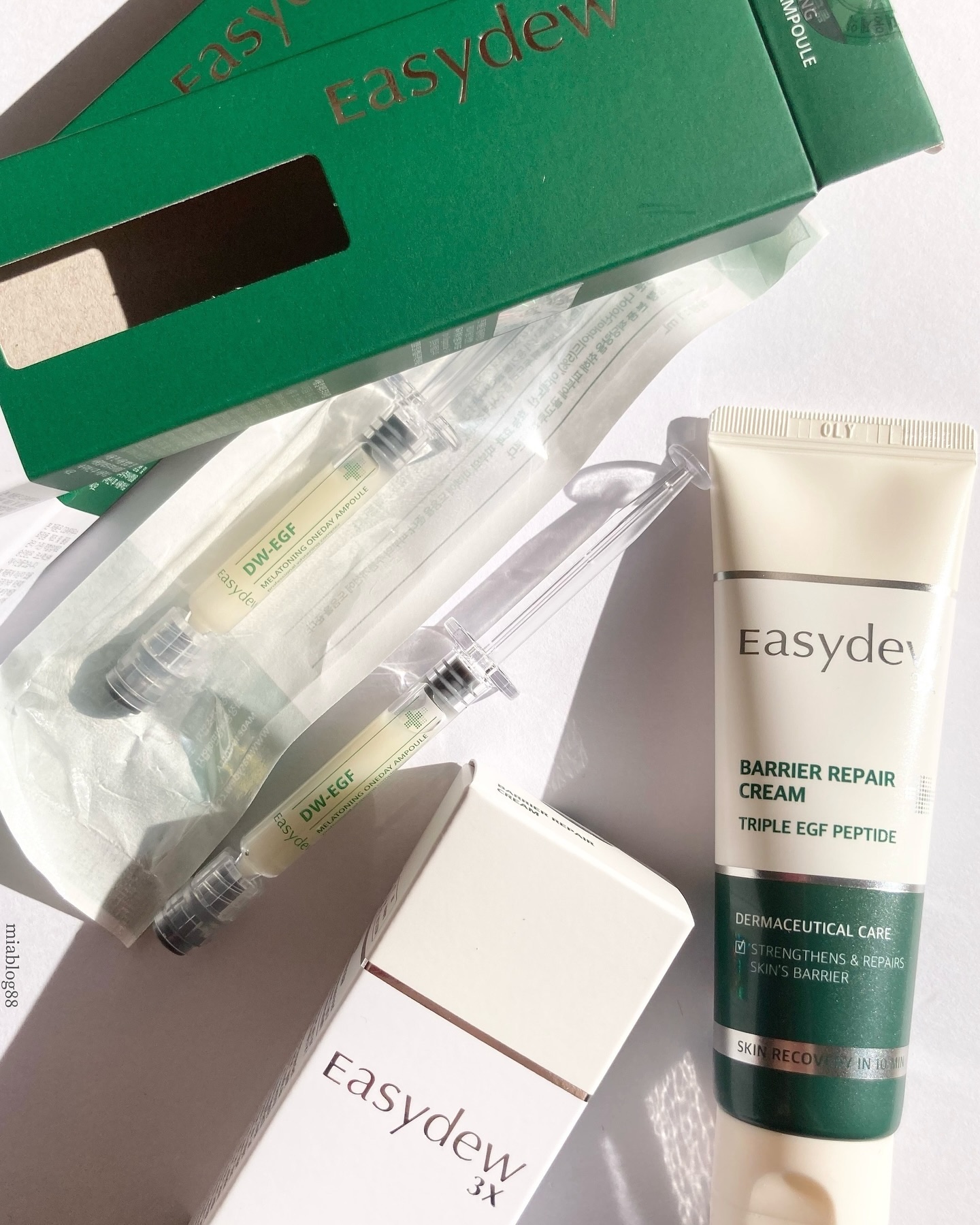 バリアリペアクリーム/Easydew/フェイスクリームを使ったクチコミ（3枚目）