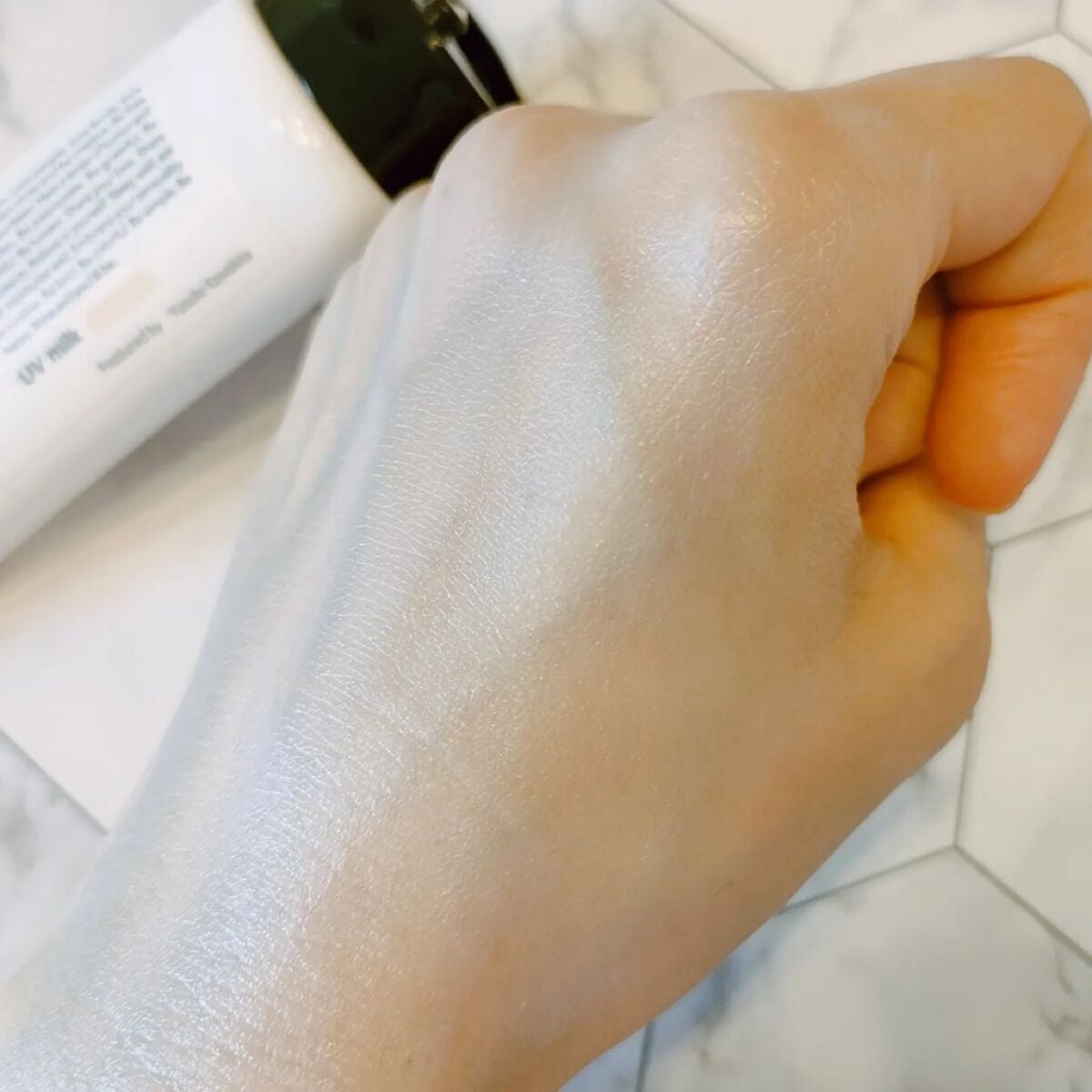 &be UVミルク/&be/日焼け止めミルクを使ったクチコミ(3枚目)