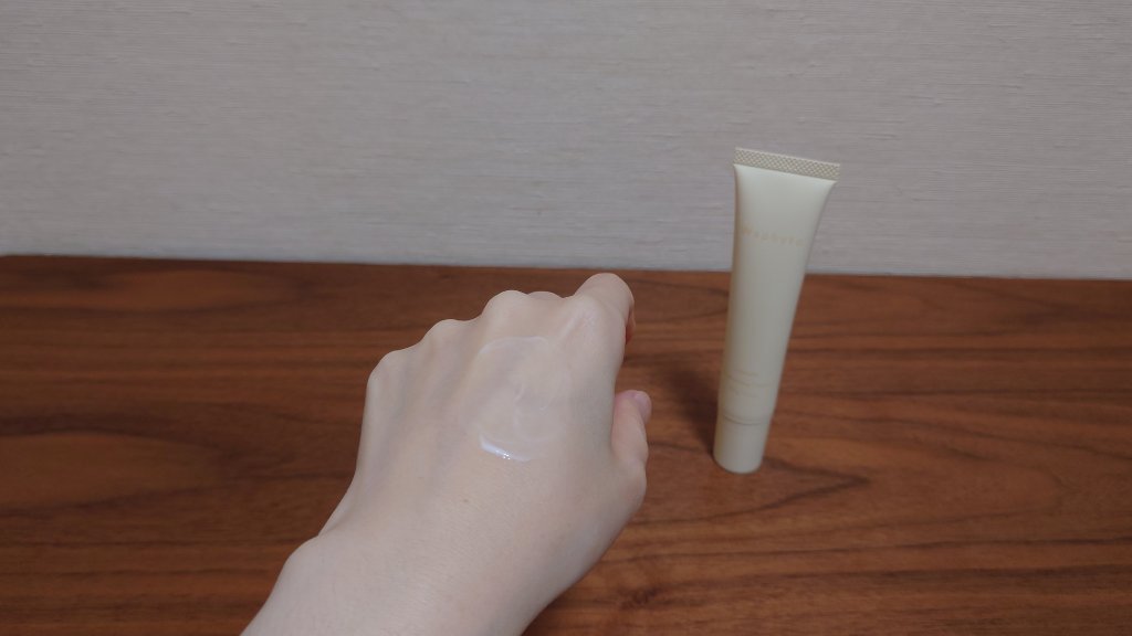 インティメイト ブライトニングクリーム/Waphyto/デリケートゾーンケアを使ったクチコミ（3枚目）