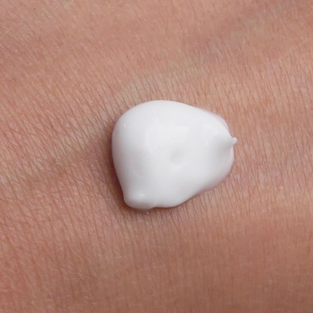 ダーマイドシカバリアスリーピングパック/PURITO/フェイスクリームを使ったクチコミ(3枚目)