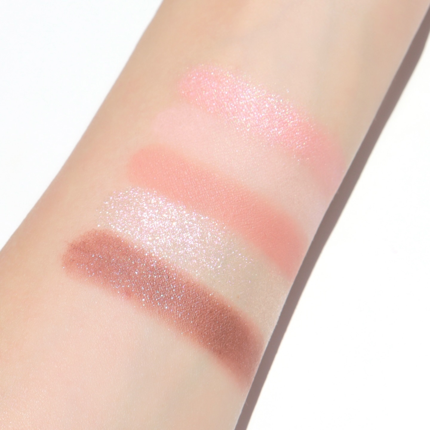 セカンドスキンメッシュマットクッション 21 アイボリー（24 BLUE DIVE）/hince/クッションファンデーションを使ったクチコミ（3枚目）