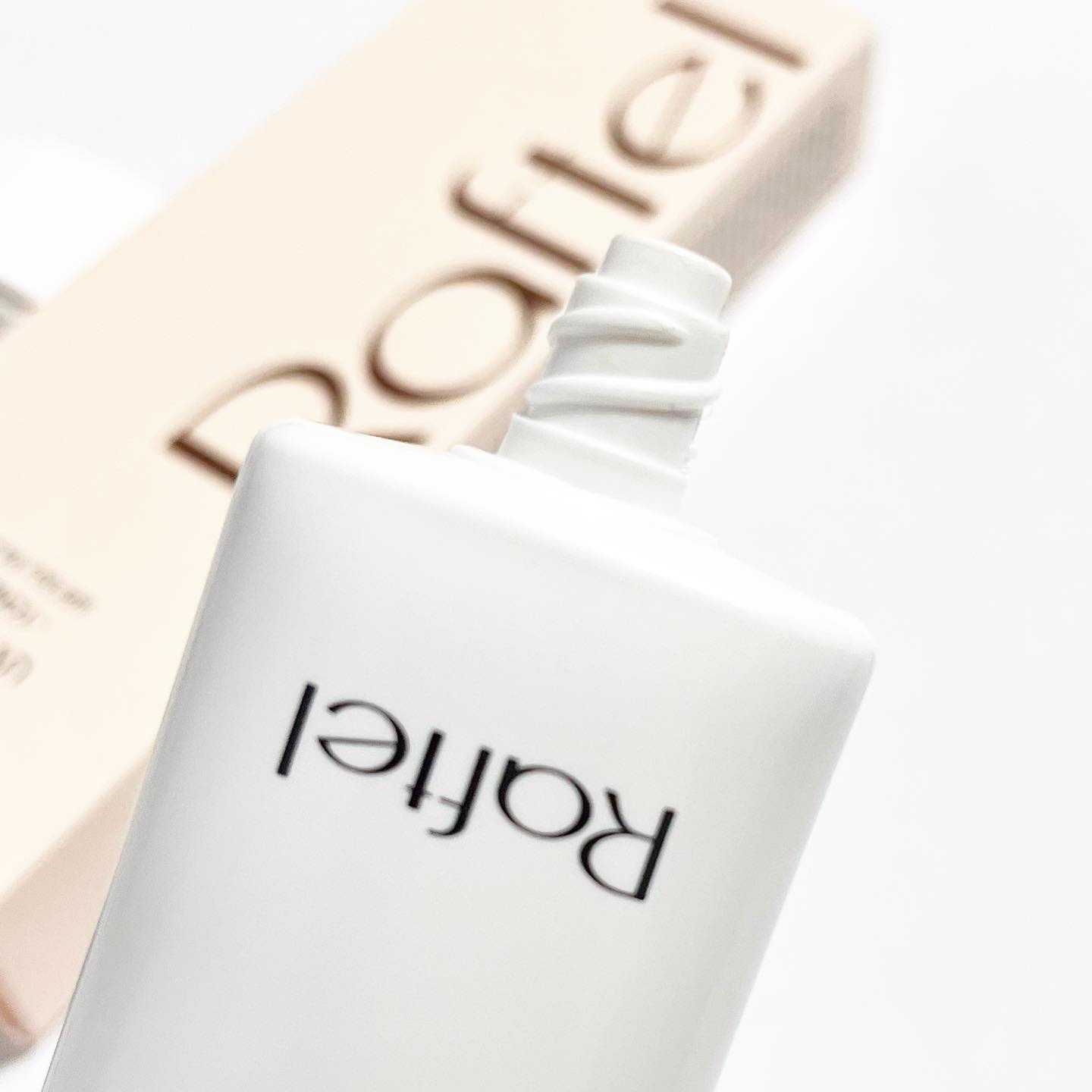 マルチ・ディフェンス UVシールド・トーンアップ/Raftel/日焼け止めクリームを使ったクチコミ（2枚目）