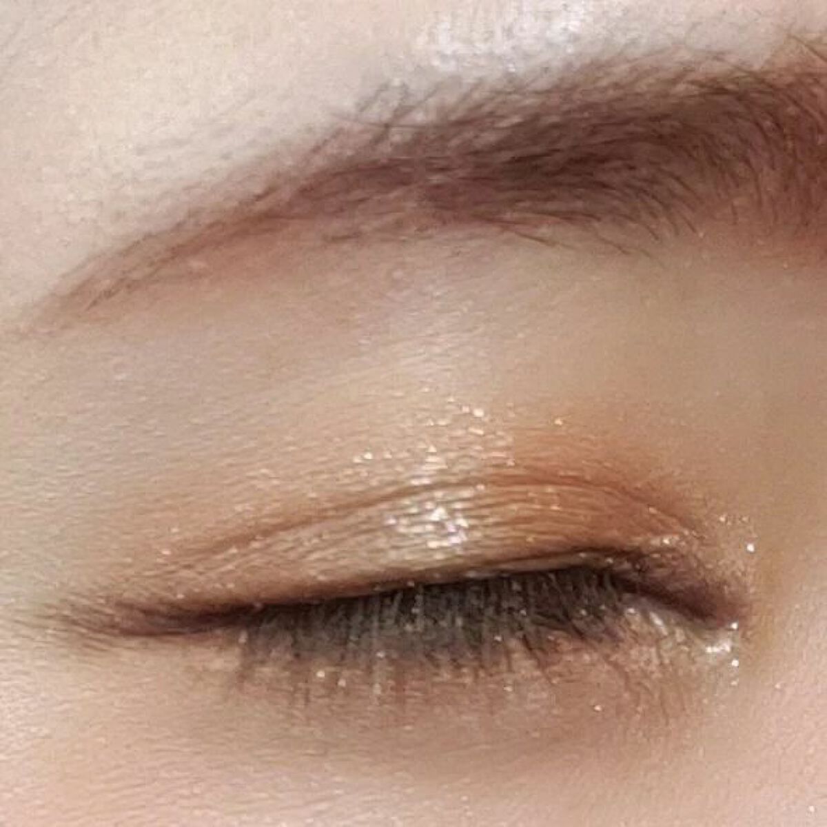 パウダー キス アイシャドウ ワット クラウト！/M・A・C/単色アイシャドウを使ったクチコミ（2枚目）