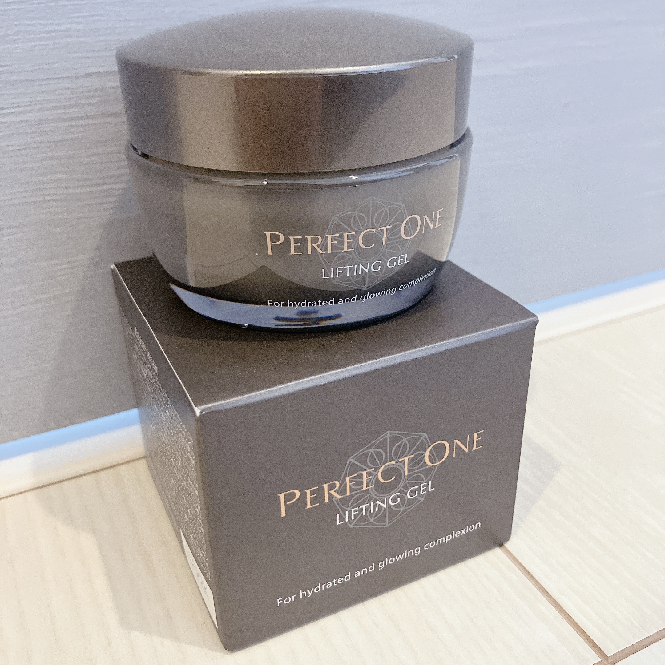 パーフェクトワン リフティングジェル/パーフェクトワン/オールインワン化粧品を使ったクチコミ（1枚目）