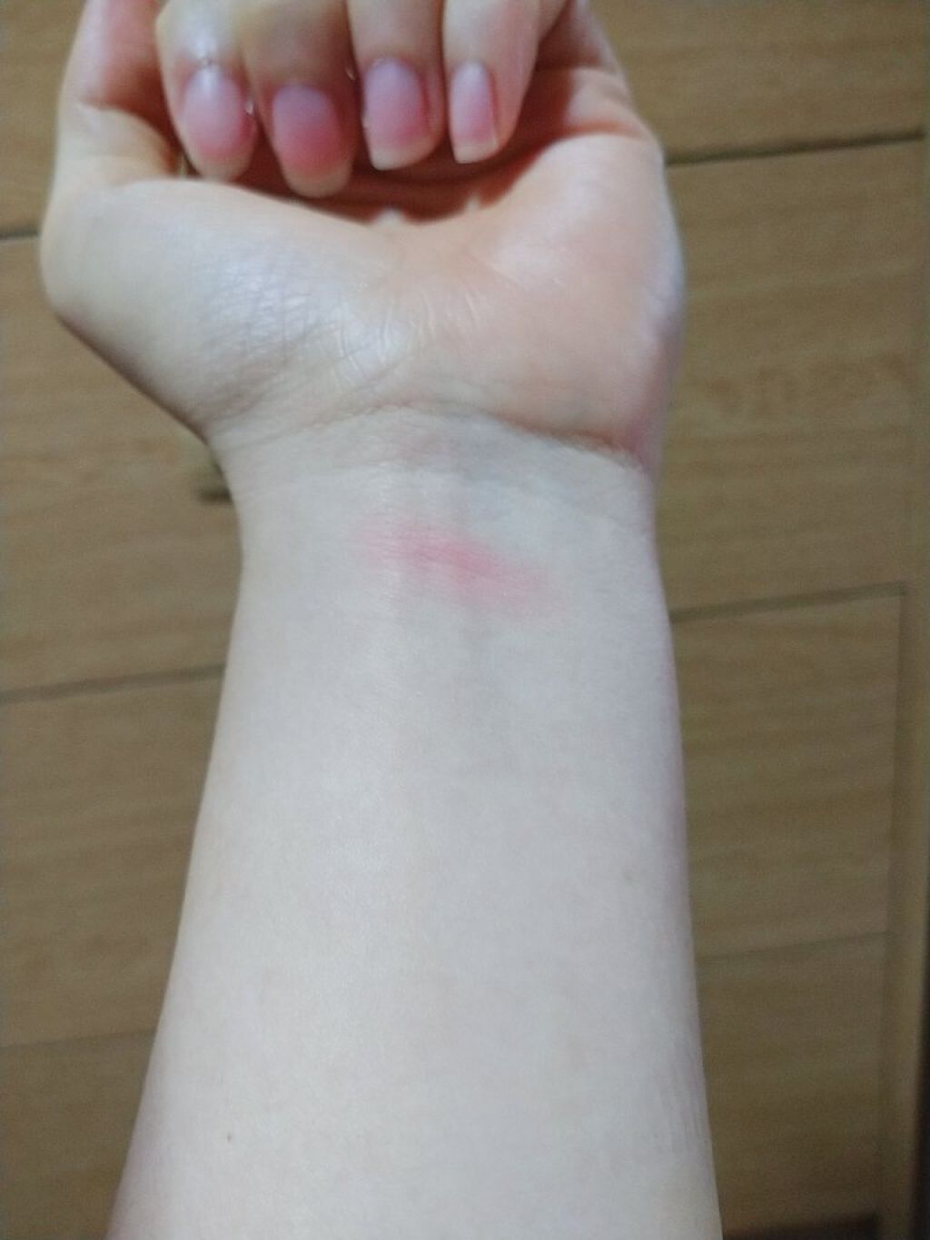 フィーチークメロウ 02 サンシャイングアバ/fwee/ジェル・クリームチークを使ったクチコミ（3枚目）