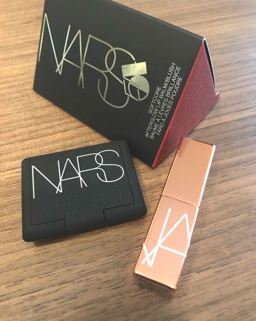 ソフトコア ブラッシュ＆バームデュオ/NARS/メイクアップキットを使ったクチコミ（3枚目）