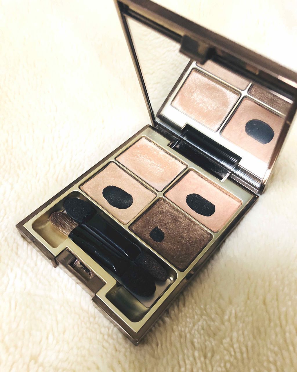 スキンモデリングアイズ/LUNASOL/アイシャドウパレットを使ったクチコミ（1枚目）