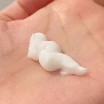 スーパーリッチシャイン ストレートビューティー うねりケアトリートメント/LUX/洗い流すヘアトリートメントを使ったクチコミ(2枚目)