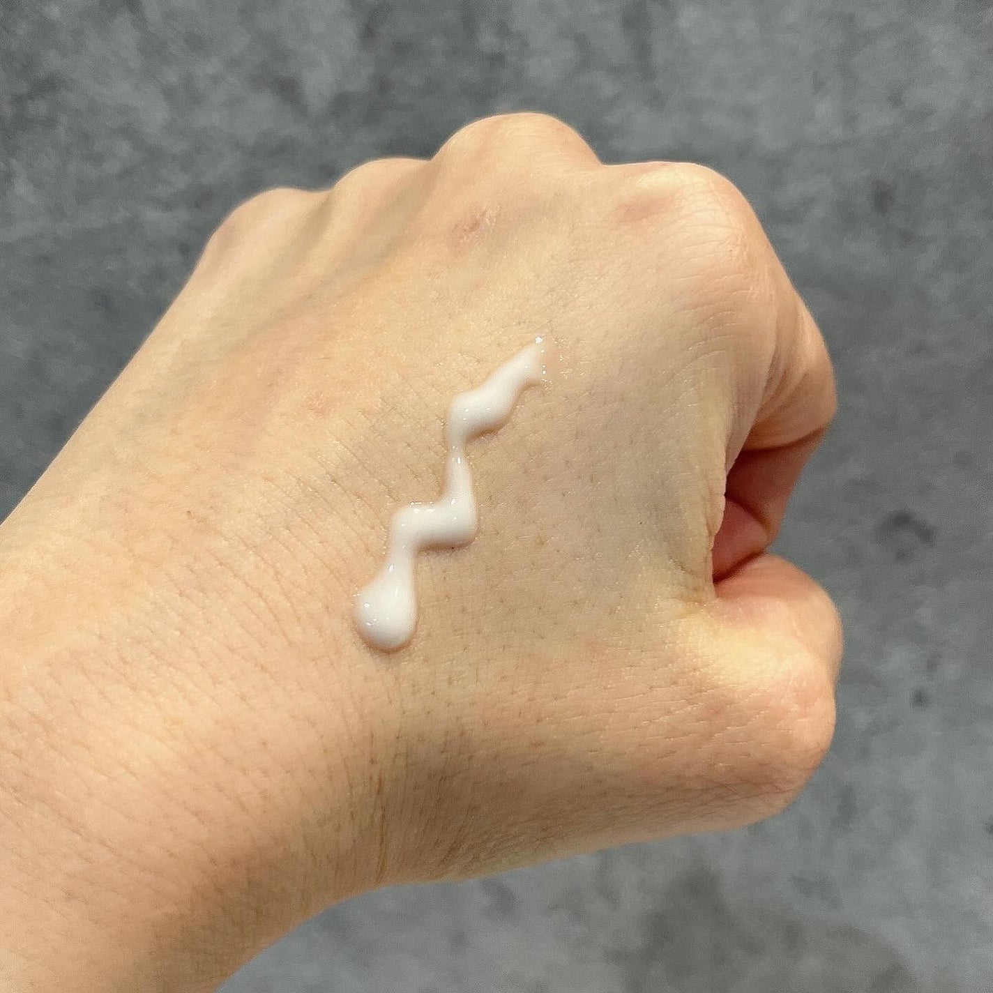 73シワクリーム/MAYBENA/フェイスクリームを使ったクチコミ(4枚目)