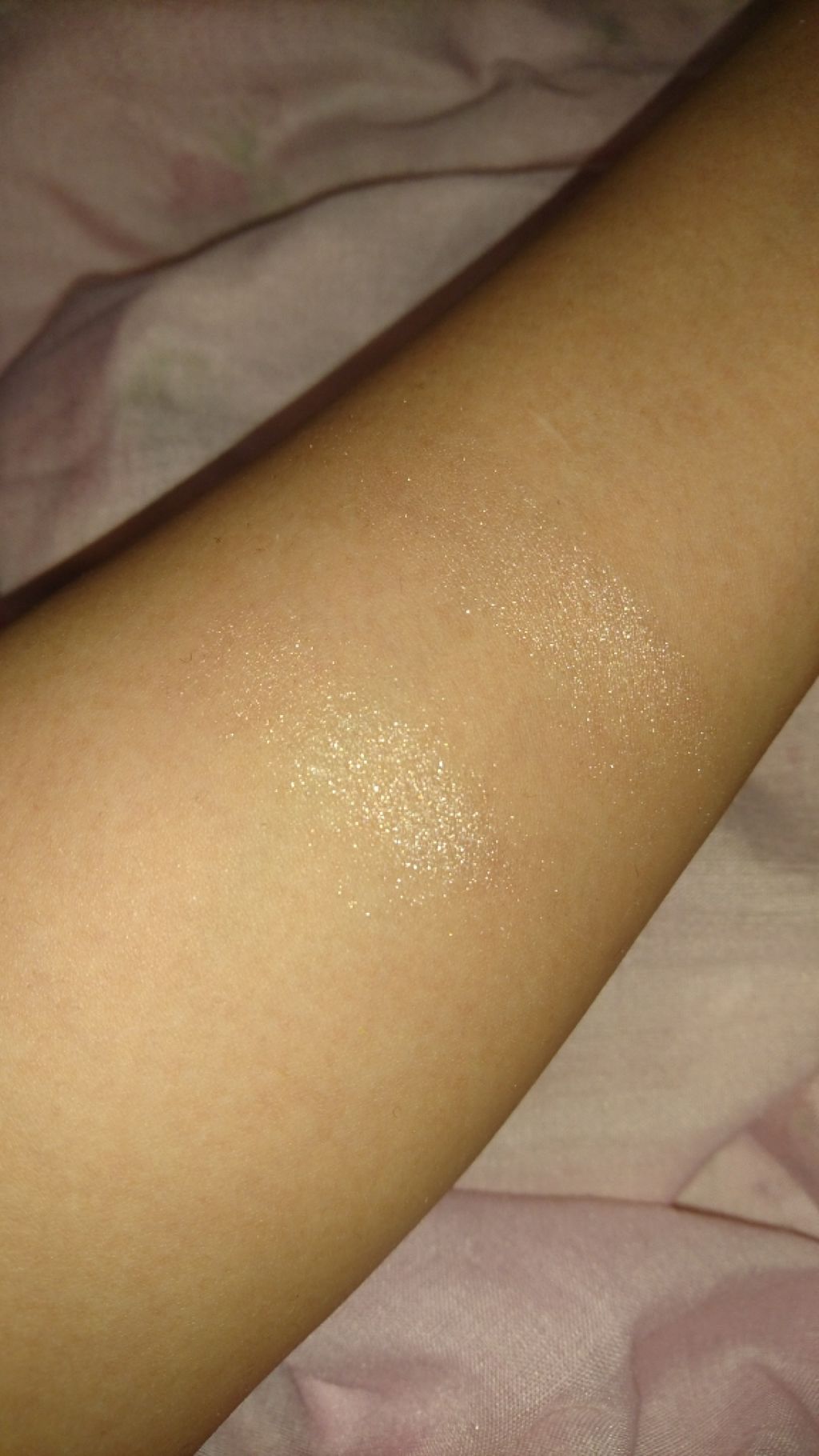 ダイソー×IT GIRL アイシャドウ/DAISO/単色アイシャドウを使ったクチコミ(2枚目)