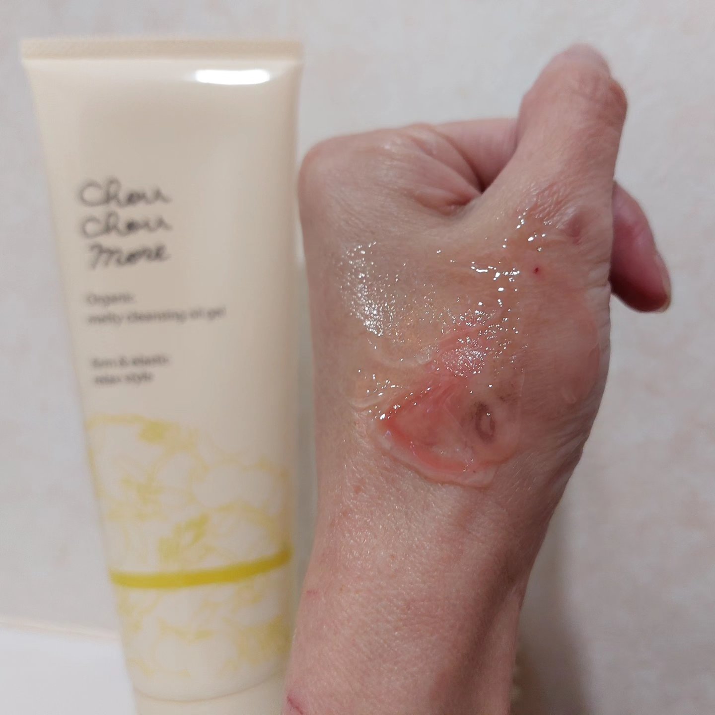 とろけるクレンジングオイルジェル/シュシュモア/クレンジングジェルを使ったクチコミ（3枚目）