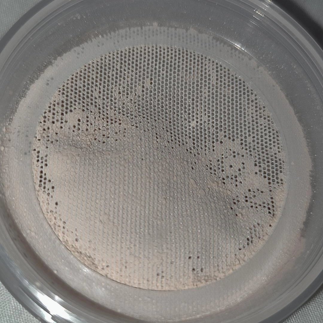 シームレスカバーパウダー/CEZANNE/フェイスパウダーを使ったクチコミ（2枚目）