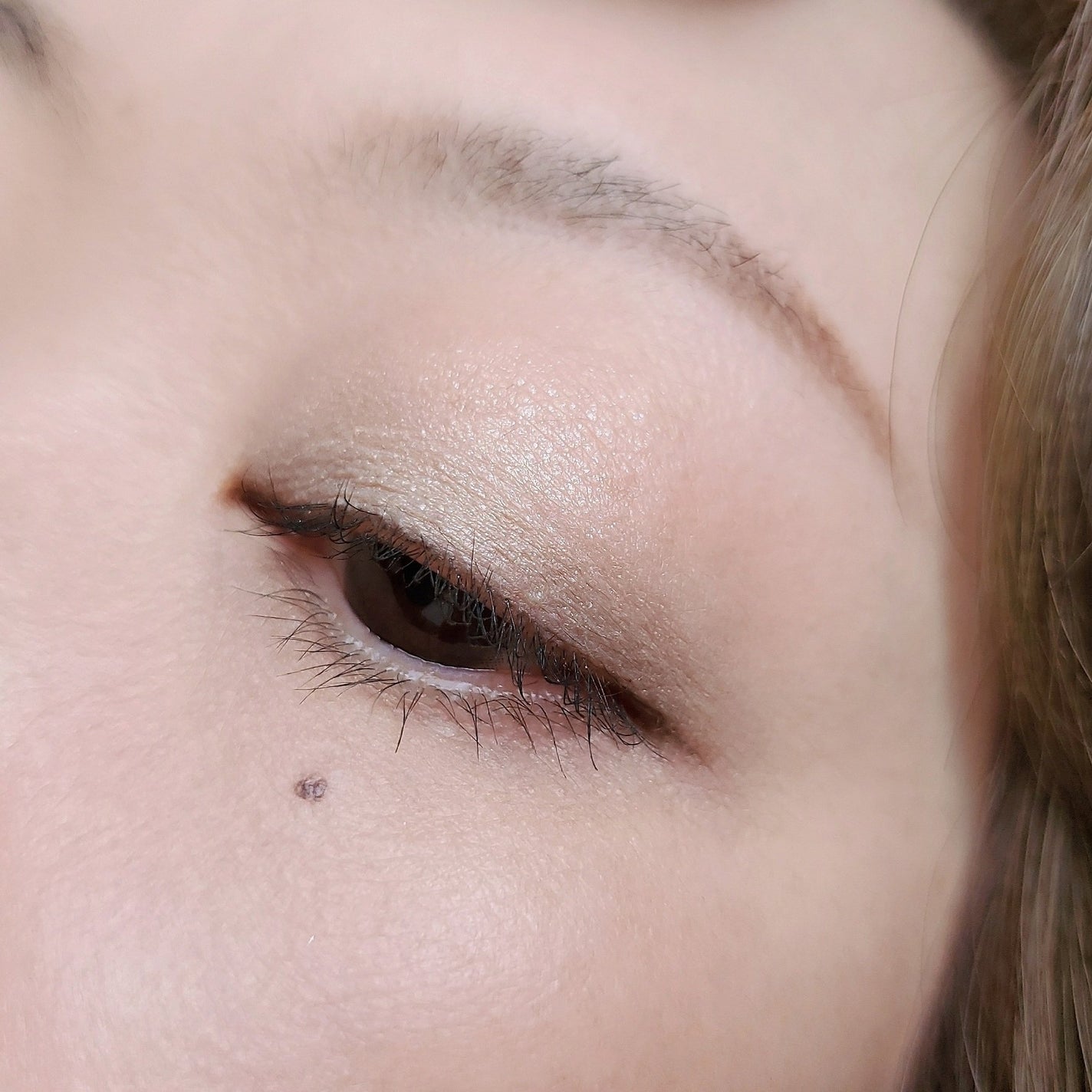 7 SHADES OF BLACK/UZU BY FLOWFUSHI/リキッドアイライナーを使ったクチコミ(4枚目)