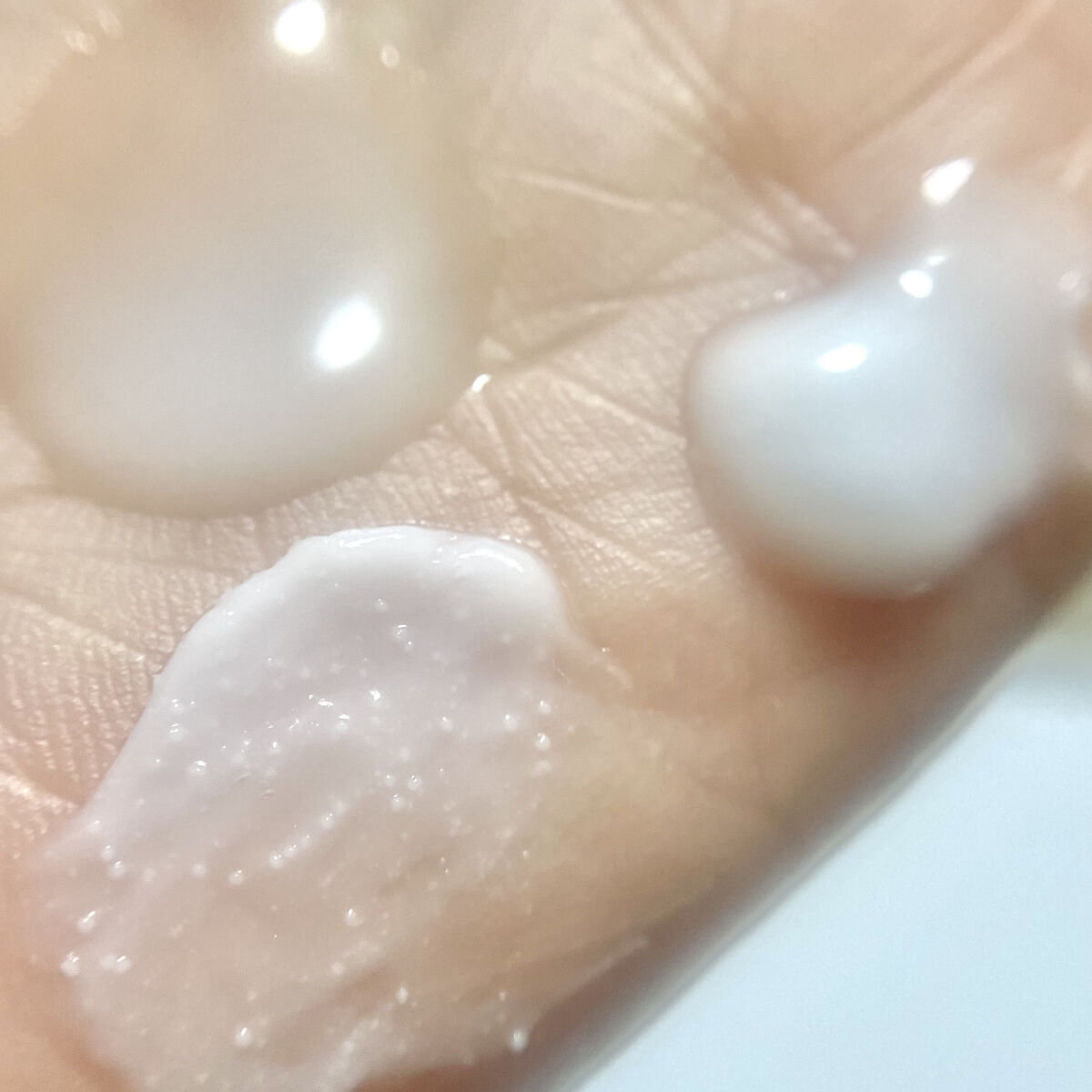 アトバリア365ハイドロエッセンス/AESTURA/美容液を使ったクチコミ（3枚目）