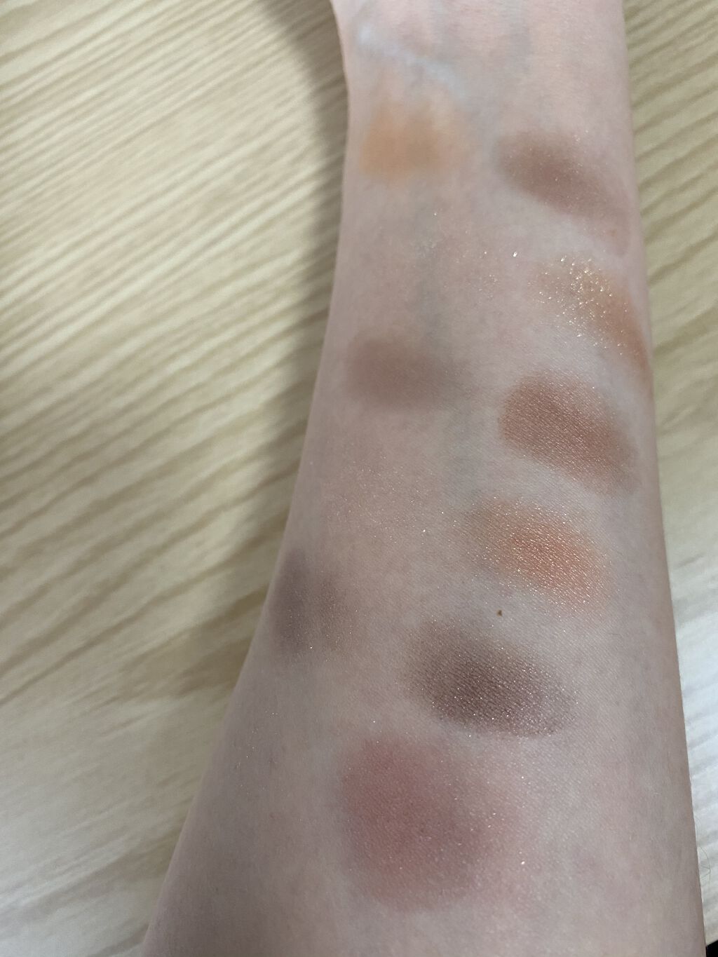 シグニチャー カラー アイズ/SUQQU/アイシャドウパレットを使ったクチコミ（3枚目）