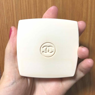 CHANEL シャネル N°5 サヴォン(石鹸)のクチコミ「シャネル のせっけんを評価していきます😘

商品名『シャネル  No.5 サヴォン』150g💜.....」（1枚目）