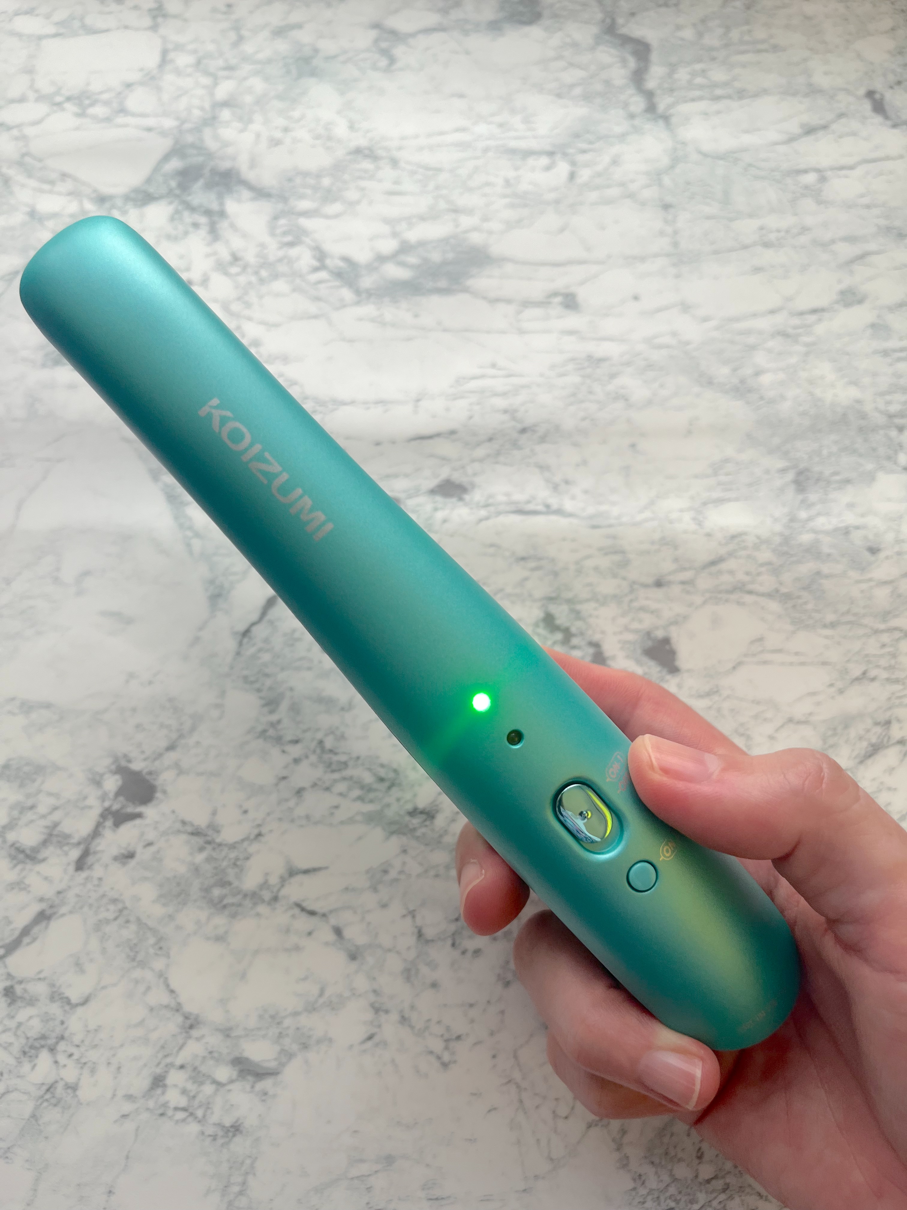 コードレスストレートアイロン KHS-8620/KOIZUMI/ストレートアイロンを使ったクチコミ（3枚目）