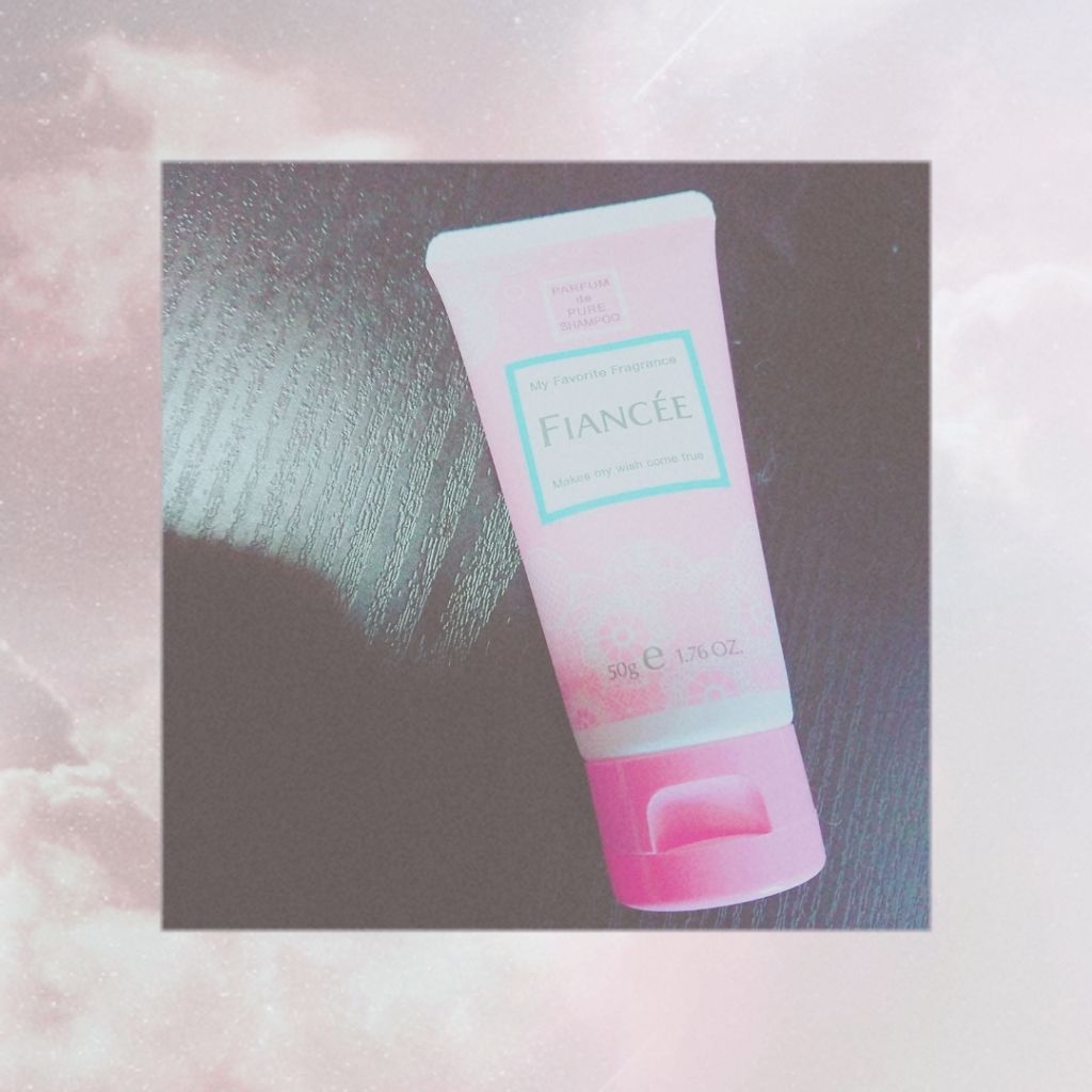ハンドクリーム ピュアシャンプーの香り/フィアンセ/ハンドクリームを使ったクチコミ（1枚目）