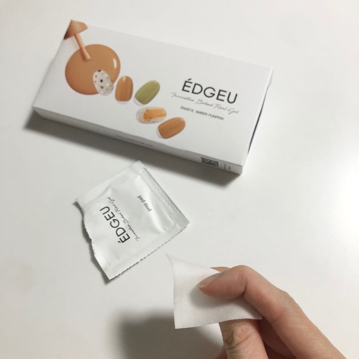 EDGEU ジェルネイルシール/EDGEU/ネイルシールを使ったクチコミ(4枚目)
